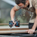Bosch Professional GDR 18V-200 C Akülü Darbeli Somun Sıkma Makinesi (2 x18 V 4.0 Ah Akü, L-BOXX taşıma çantalı) 06019G4106