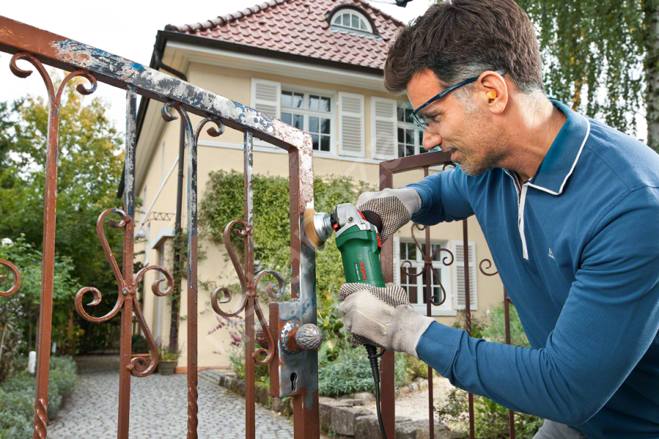 Bosch PWS 850-125 Avuç Taşlama Makinesi (125 mm) 06033A270B