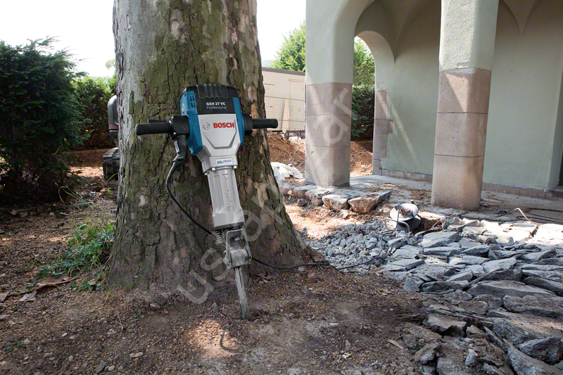 Bosch Professional GSH 27 VC Kırıcı 061130A000