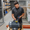 Bosch Professional GMC 600-15 Pensmetre (600V - 600A - AC/DC) - 0601077600