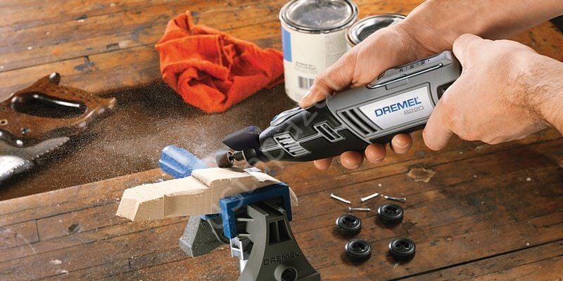 Dremel® 8220-2/45 KIT SE F0138220JH