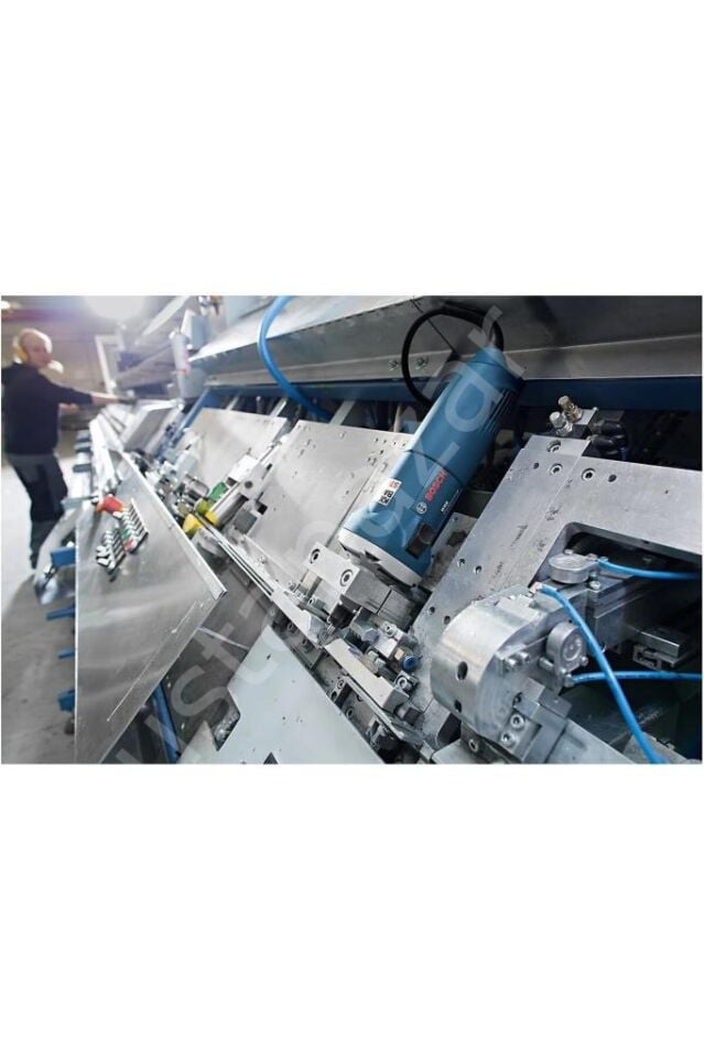 Bosch Professioanl GGS 28 CE 650 W Kalıpçı Taşlama Makinesi 0601220100