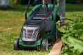 Bosch UniversalRotak 580 Çim Biçme Makinesi 06008B9106