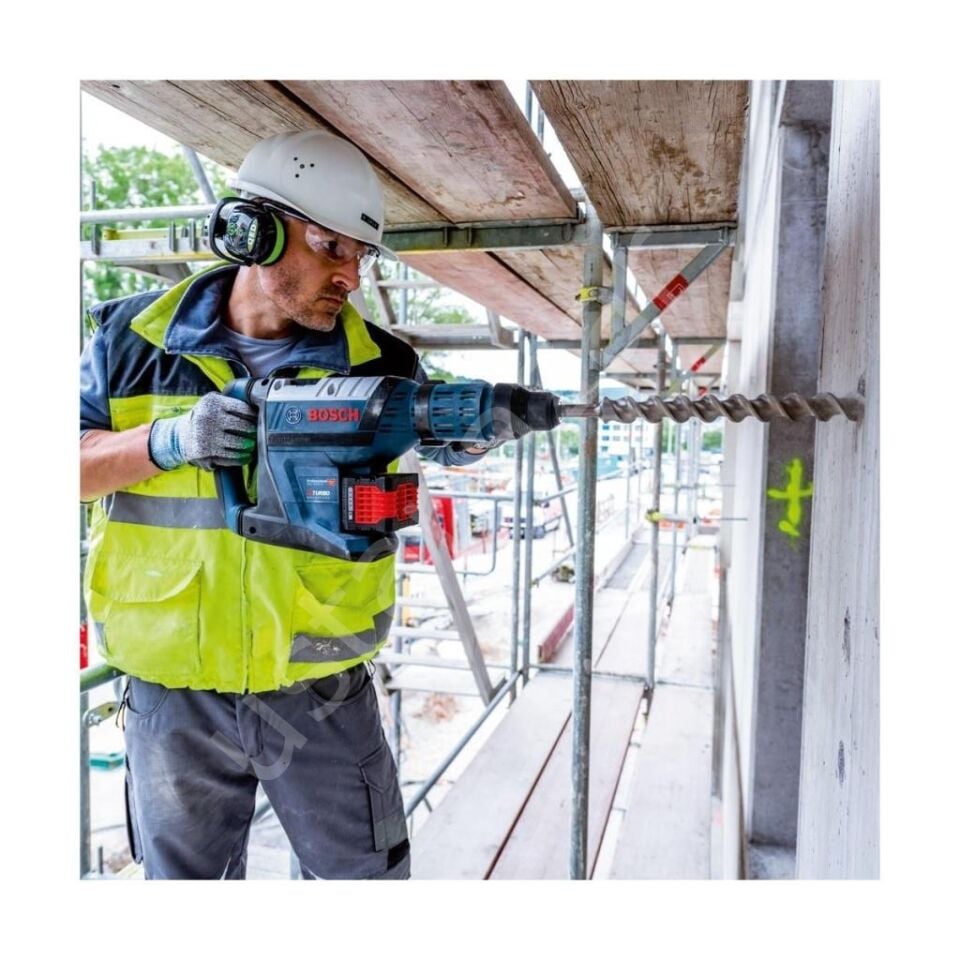 Bosch Profesyonel Gbh 18V-45C Akülü Kırıcı Delici 2x8 A Biturbo