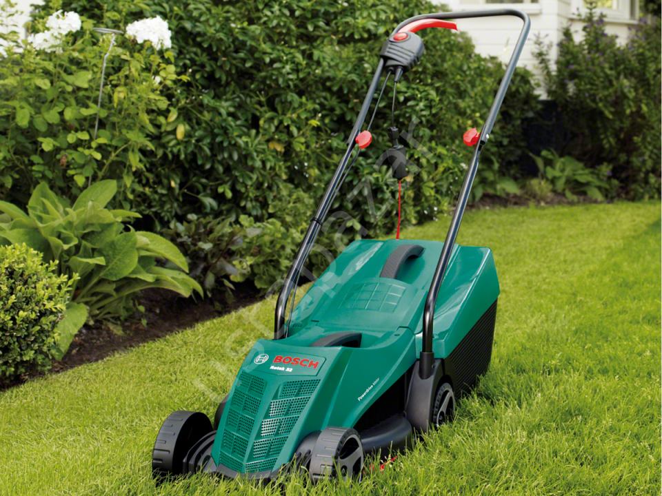 Bosch ARM 32 Çim Biçme Makinesi 0600885B03