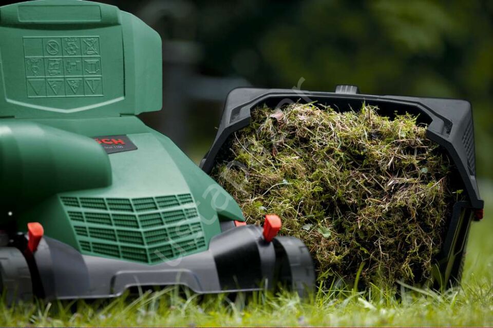 Bosch UniversalVerticut 1100 Toprak Havalandırma Makinesi 060088A101