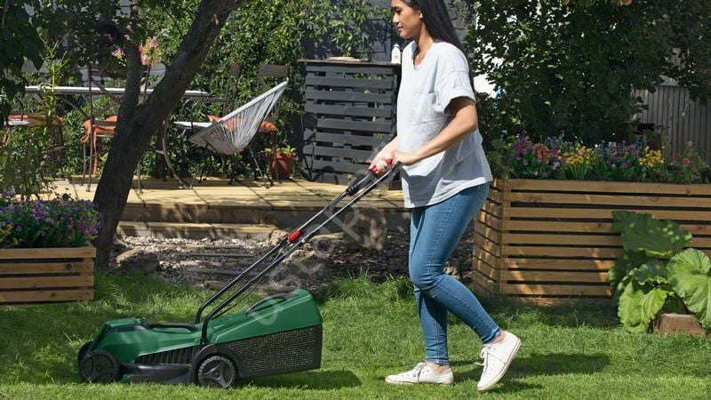 Bosch EasyMower 18V-32-200 Akülü Çim Biçme Makinesi 06008B9D00